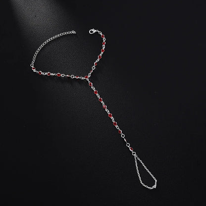 Mesh Finger Bracelet Adorned with Sparkling Rhinestones